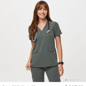 Figs Scrub Set in limited edition Bonsai color